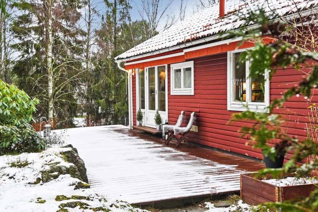 Byte tvåstegsfasad. Västra Älvsala Värmdö